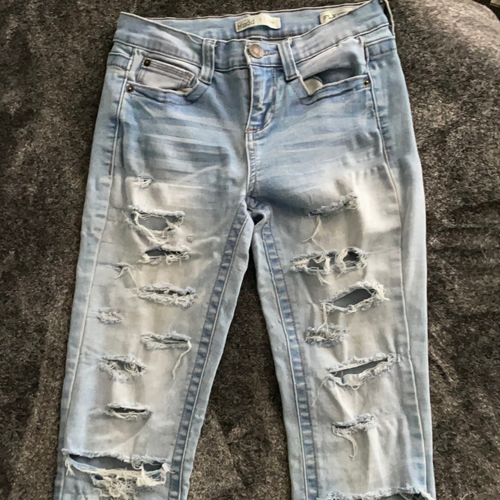 Light blue MUDD stretchy ripped jeans